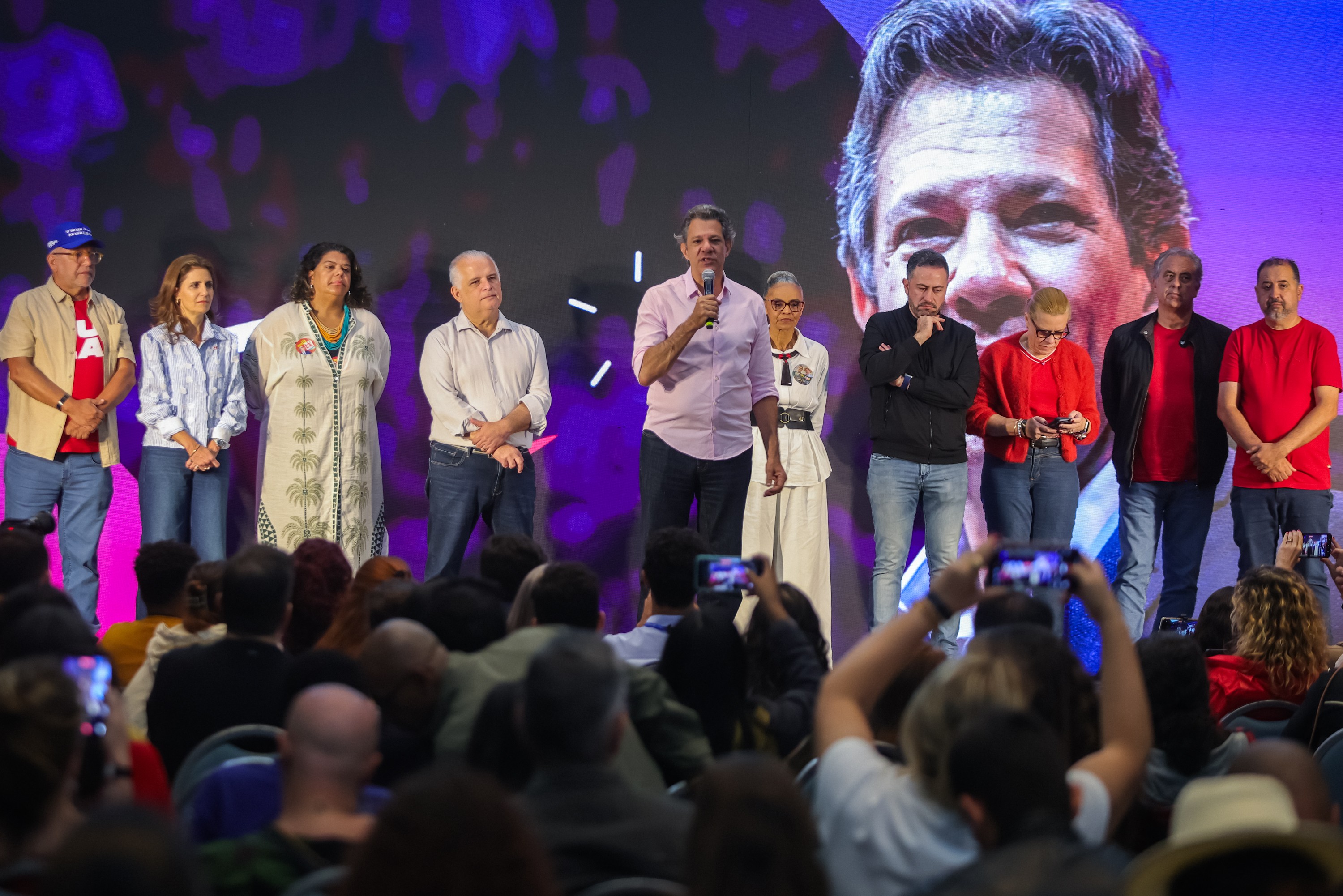 Derrotado no primeiro turno em SP, Haddad diz que obteve 'grande resultado' com campanha de 'alto nível'