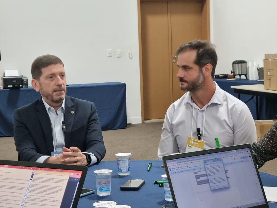 Celso Niskier, presidente da ABMES, e Beto Dantas, COO do Pravaler