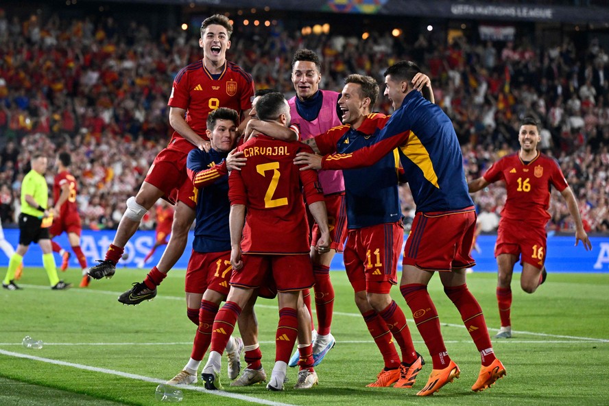 Espanha derrota Croácia nos penáltis e vence a Liga das Nações