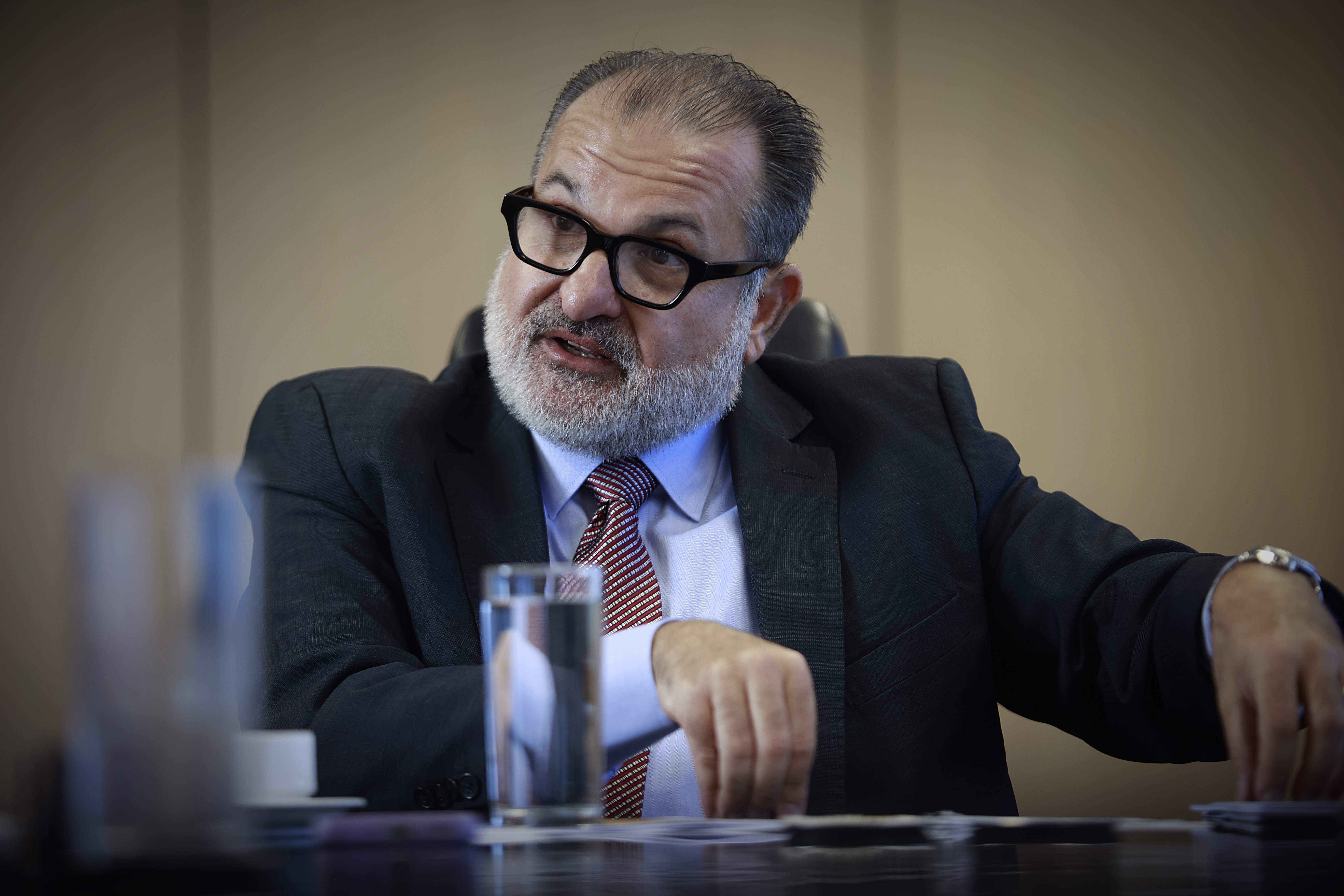 Governo quer reduzir custo logístico do Brasil de 15% para 6% do PIB até 2050, com aposta em ferrovias - QTU Questões do Universo