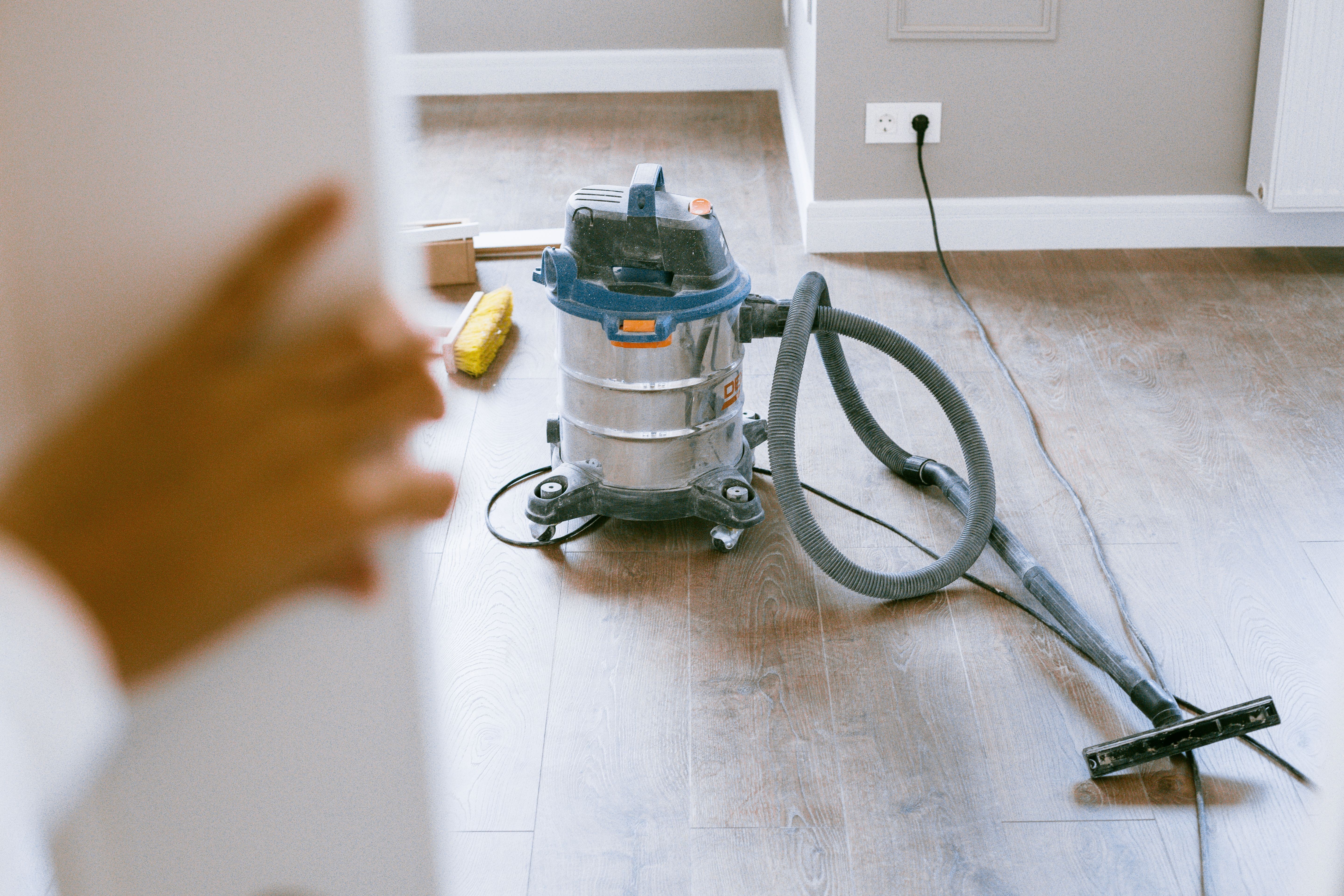 O homem-roomba: como o aspirador de pó, vou desviando dos problemas - QTU Questões do Universo