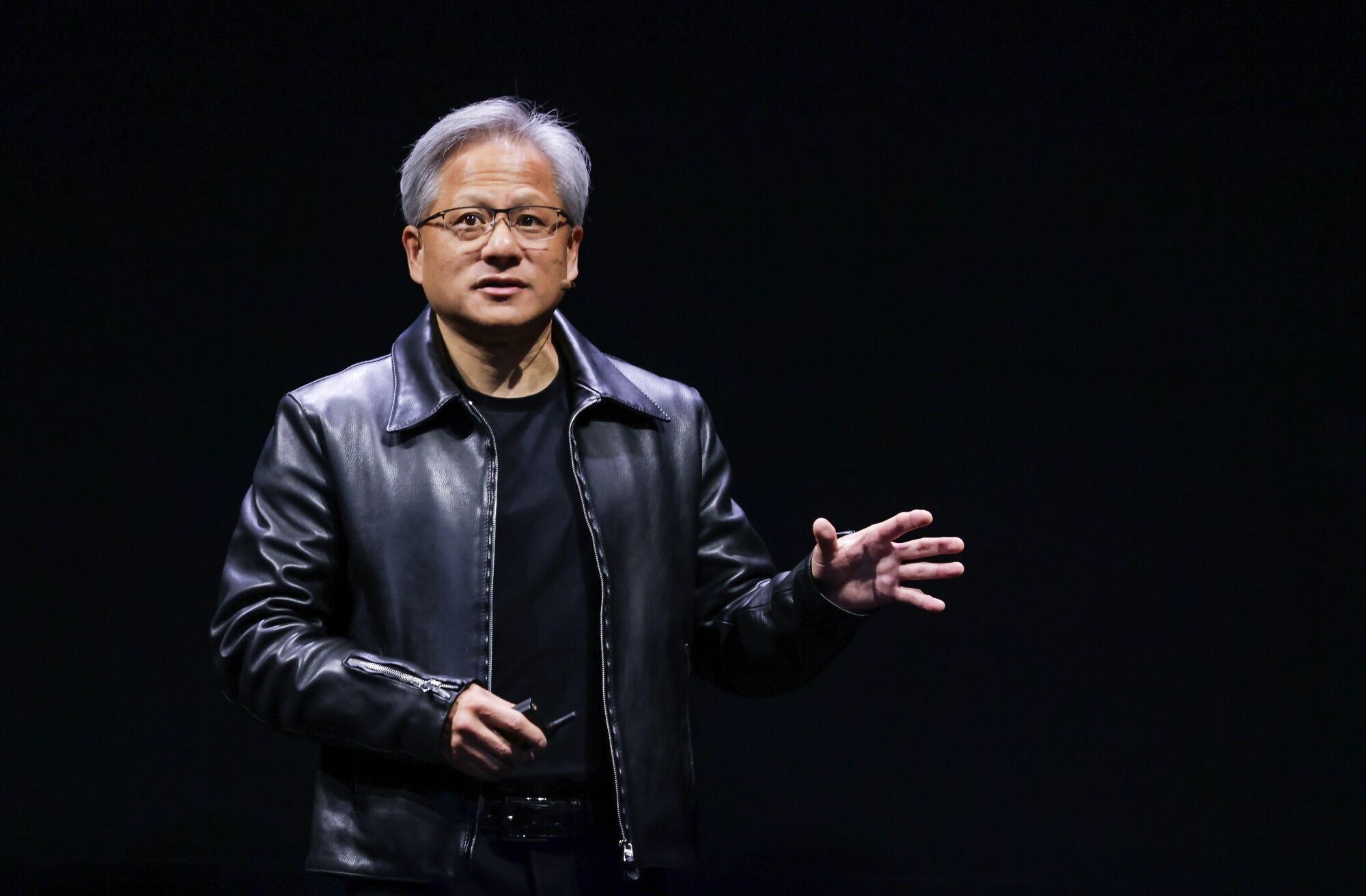 CEO de Nvidia diz que é contra alarmar o público sobre a inteligência ...