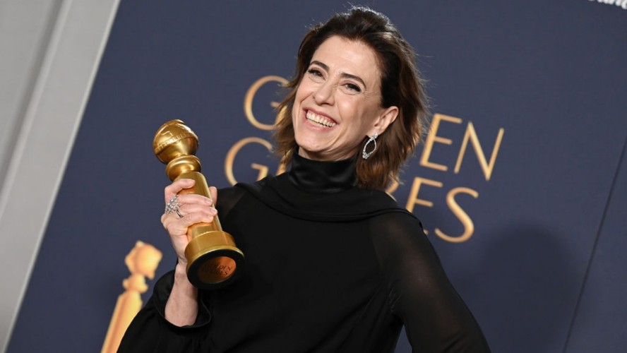 Vitória de Fernanda Torres no Globo de Ouro emociona famosos