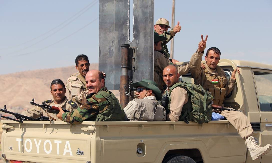 CIA planeja armar for&ccedil;as curdas a fim de provocar uma revolta popular no Ir&atilde;, diz CNN; Teer&atilde; responde com ataques a bases