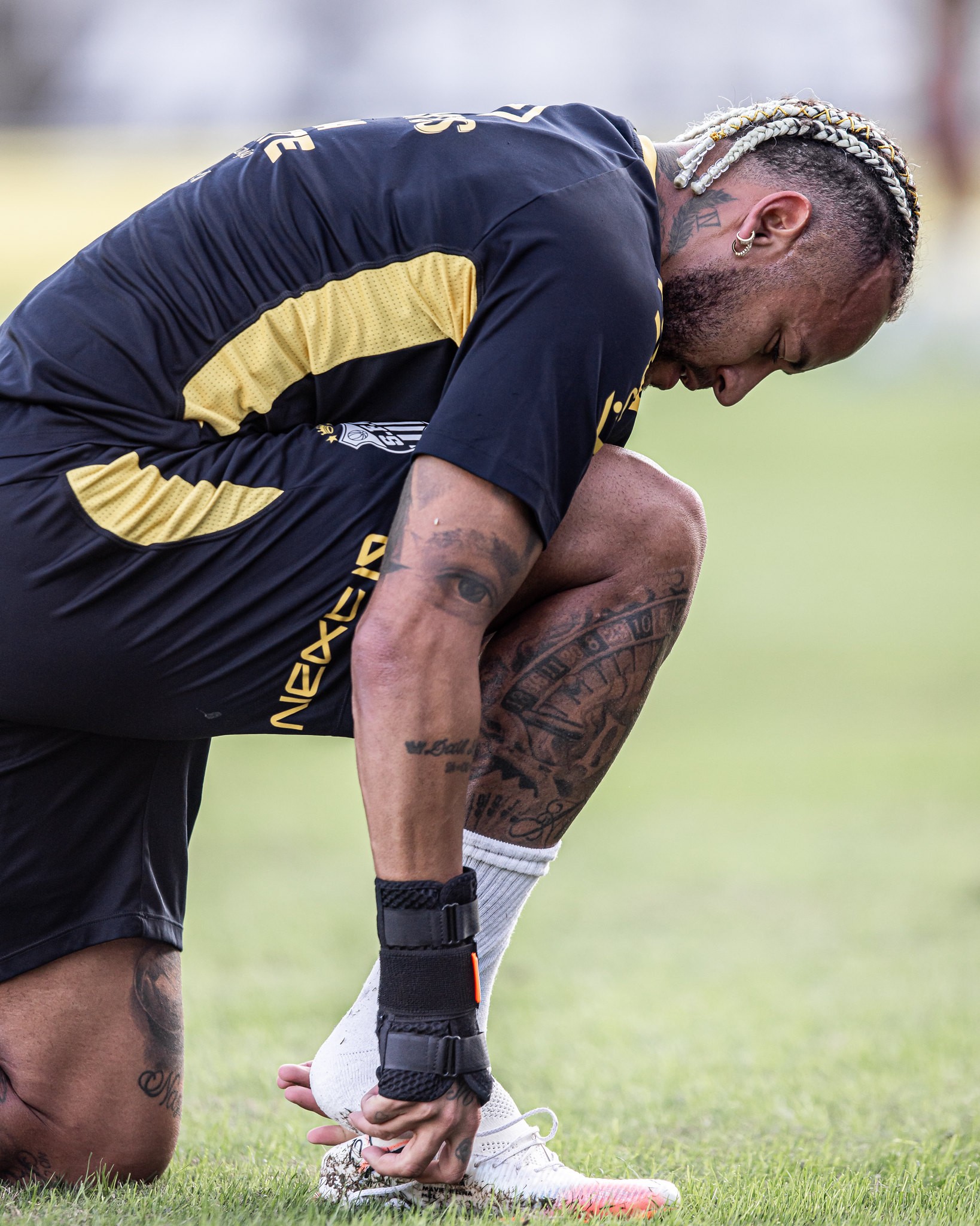 Ausência dupla de Neymar não muda planos de Ancelotti para o astro