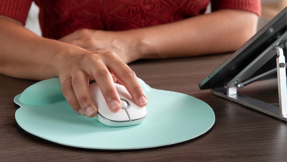 Apoio de pulso: lista traz 9 modelos para você escolher e ter conforto no trabalho e no dia a dia — Foto: Reprodução/Freepik