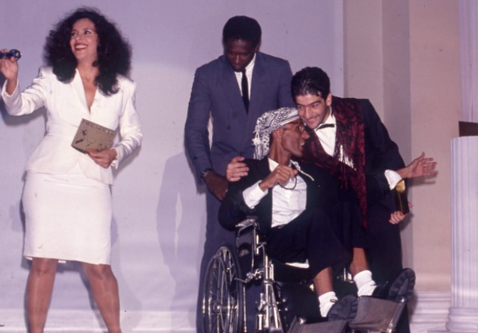Cazuza e o drama de um artista lutando contra a Aids nos anos 1980