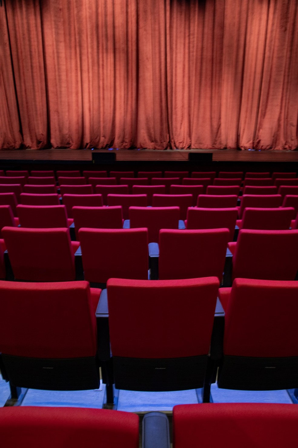 A parte interna do Teatro Carlos Gomes, no Rio de Janeiro, após dois anos em reforma — Foto: Ana Branco/Agência O Globo