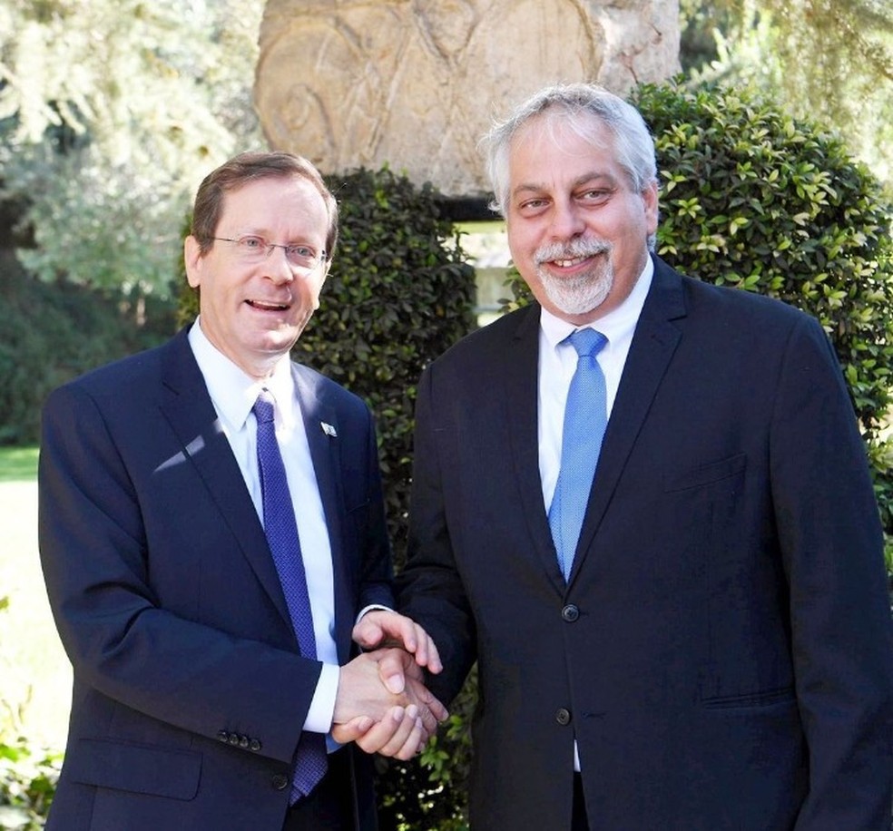 Lior Haiat e Isaac Herzog — Foto: Reprodução/Instagram