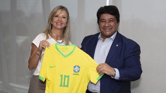 Sem Cristiane, Seleção Brasileira é convocada para SheBelieves Cup -  Planeta Futebol Feminino