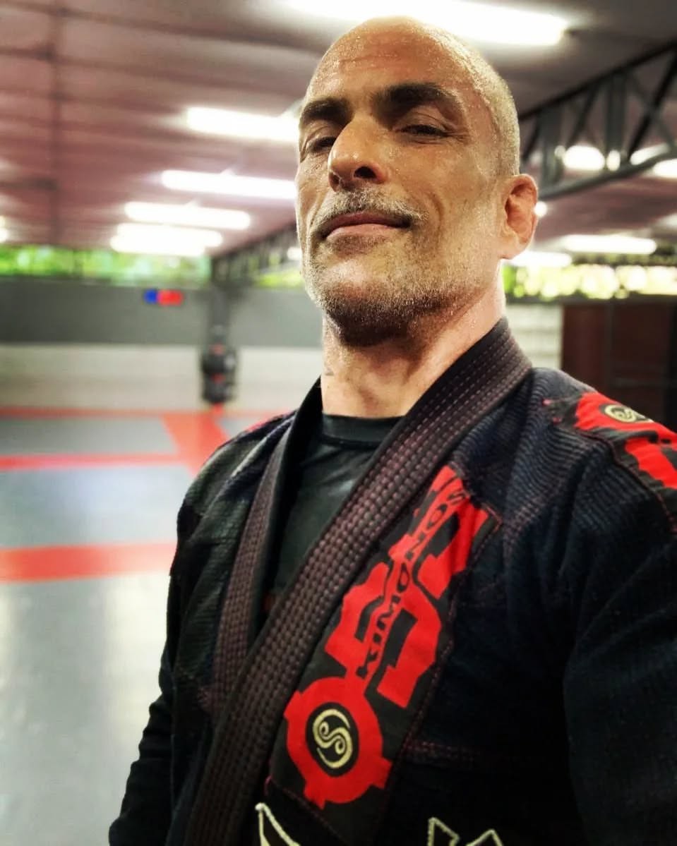 Campeão do "BBB" 10, Marcelo Dourado foi outro que também conta não ter usado bem o valor do prêmio. Numa entrevista, ele confessou que perdeu parte do prêmio em jogos de azar. "Todo o dinheiro já era. Estou devendo”. Ele é atleta de luta livre, judô e jiu jitsu, modalidade que se tornou campeão mundial neste ano — Foto: Reprodução/Instagram