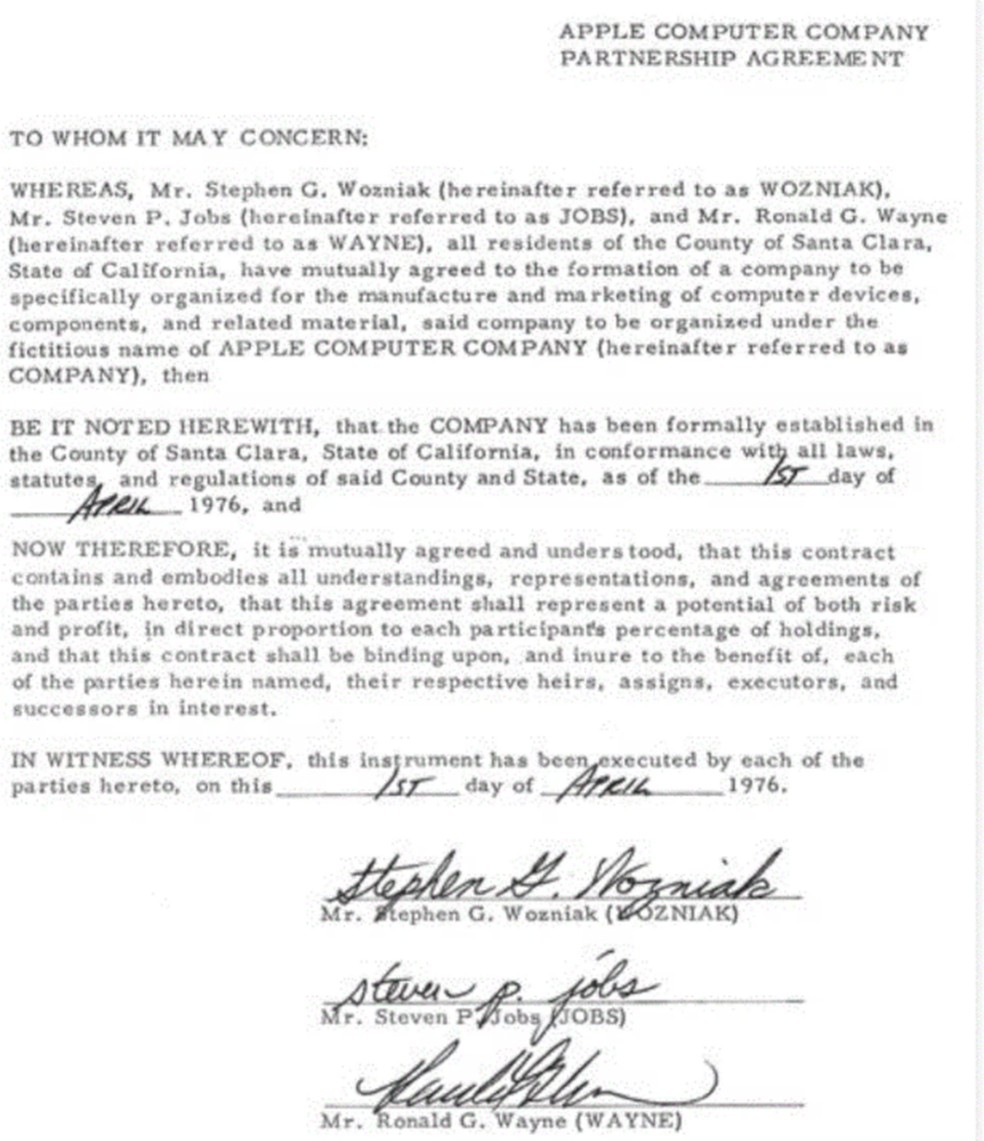 Documento fundador da Apple, assinado por Jobs, Wozniak e Wayne em 1º de abril de 1976 — Foto: Reprodução / La Nacion
