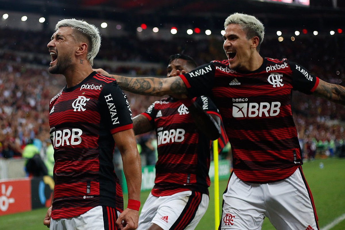 Flamengo bate o São Paulo outra vez e volta à final da Copa do Brasil ...