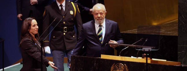 O presidente Luiz Inácio Lula da Silva do Brasil discursa na 78ª sessão da Assembleia Geral das Nações Unidas — Foto: SPENCER PLATT / GETTY IMAGES NORTH AMERICA / Getty Images via AFP
