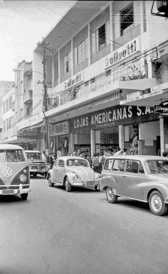 Lojas Americanas na Rua Marechal Deodoro, em Juiz de Fora, em outubro de 1969. — Foto: Reprodução