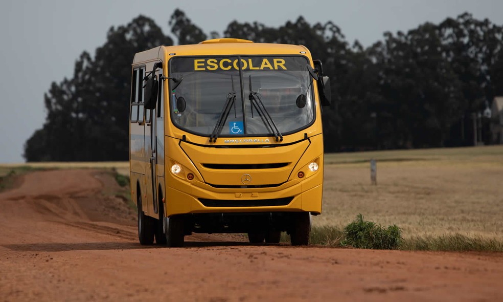 Ônibus escolar. Governo corta recursos para transporte escolar — Foto: Divulgação