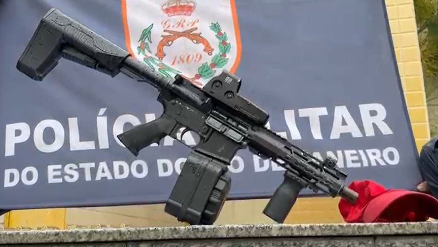 Desde o início do ano, 27 fuzis foram apreendidos no Rio de Janeiro ...
