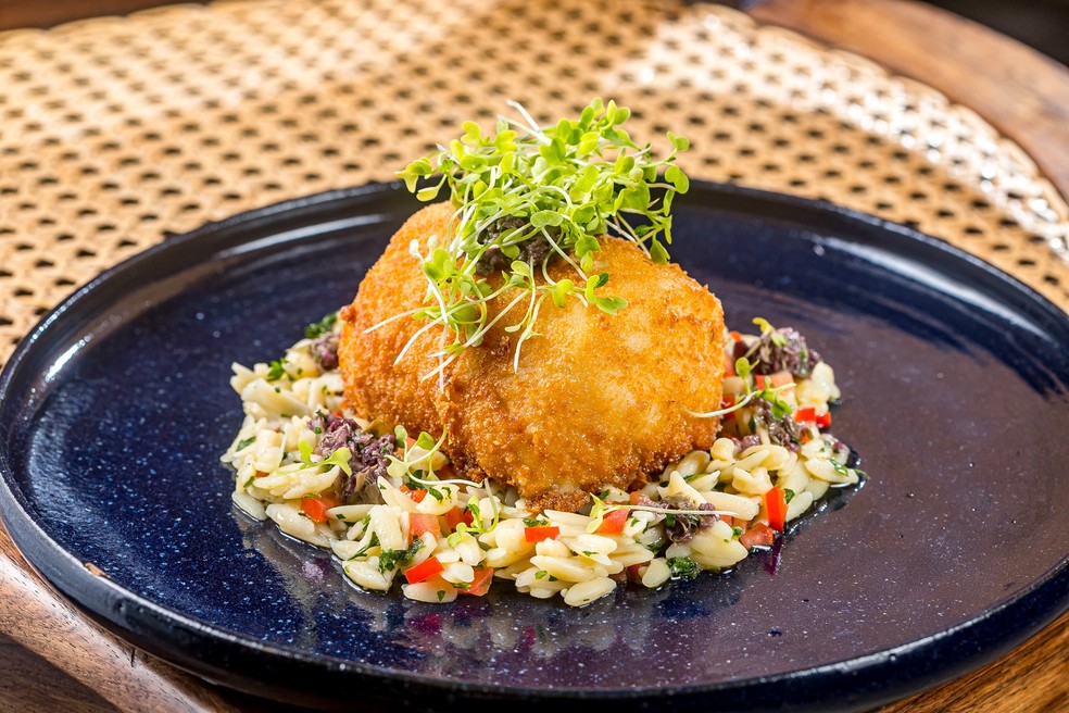 Bacalhau crocante da Casa Marambaia — Foto: Divulgação