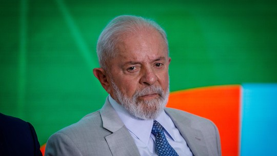 Informação falsa que envolveu militares e provocou correria no RS preocupou Lula e o fez acionar ministro