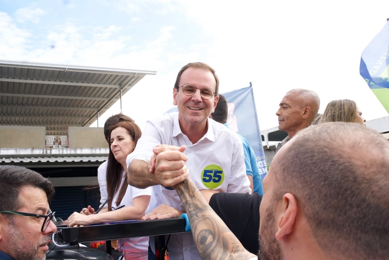 Após faixa 'Fora Moraes' em ato de Ruas, Paes diz ser contra transformar crise institucional em 'panfleto eleitoral'