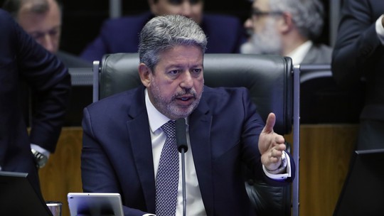 Após ´semana de agonia´, governo Lula será mais efetivo na articulação a partir de hoje, diz Lira  