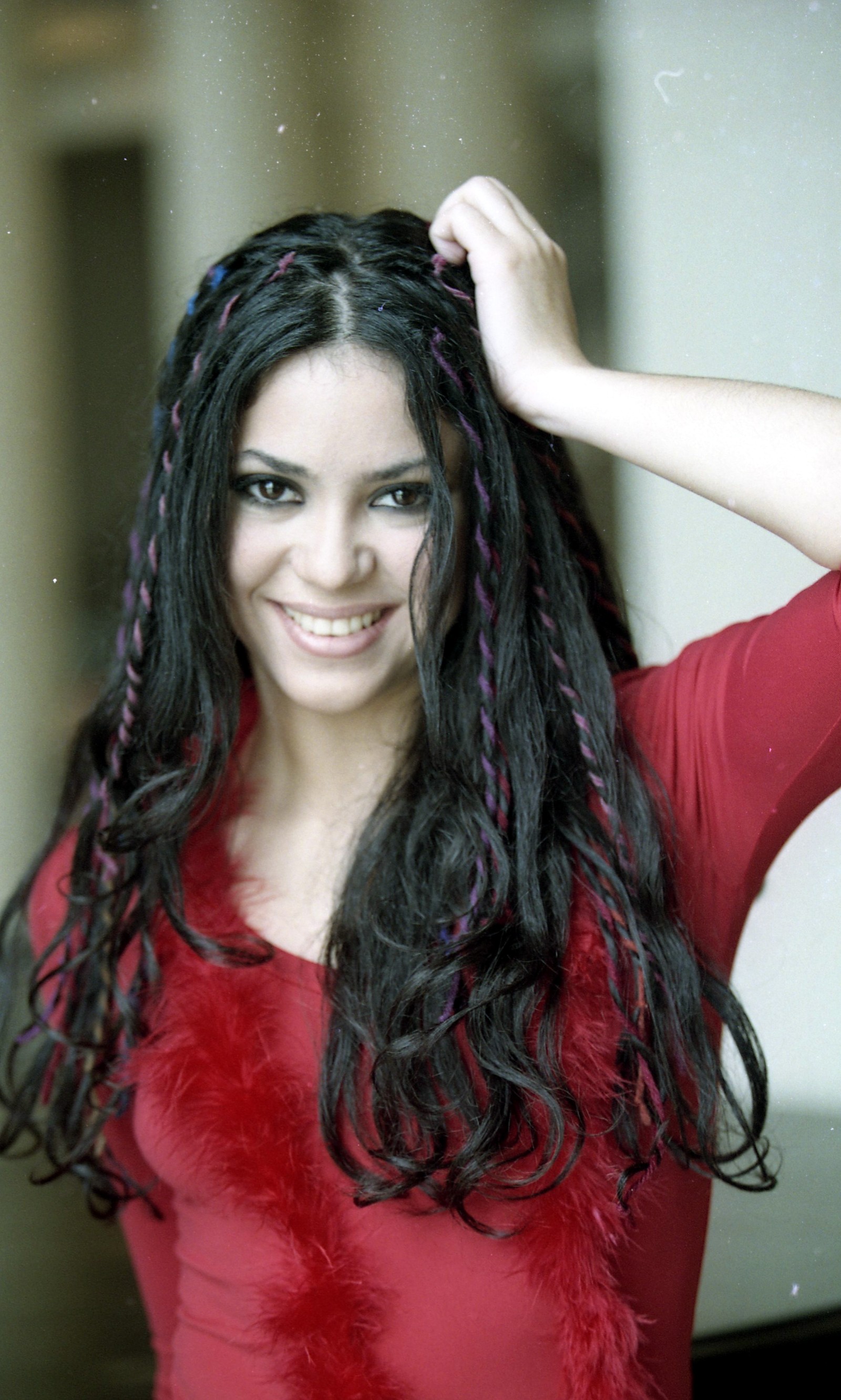 Shakira em 1998 — Foto: Ricardo Gomes
