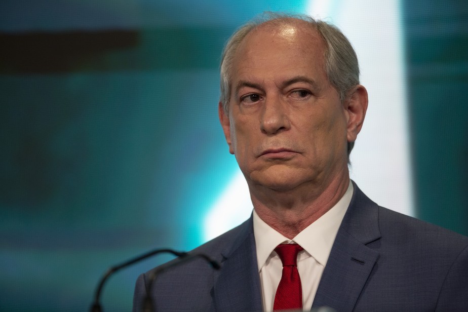 Ciro Gomes tem o pior desempenho de todas as suas candidaturas a presidente  ap&oacute;s perder quase 10 milh&otilde;es de votos