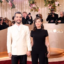 Wagner Moura e Sandra Delgado — Foto: Monica Schipper / GETTY IMAGES NORTH AMERICA / Getty Images via AFP