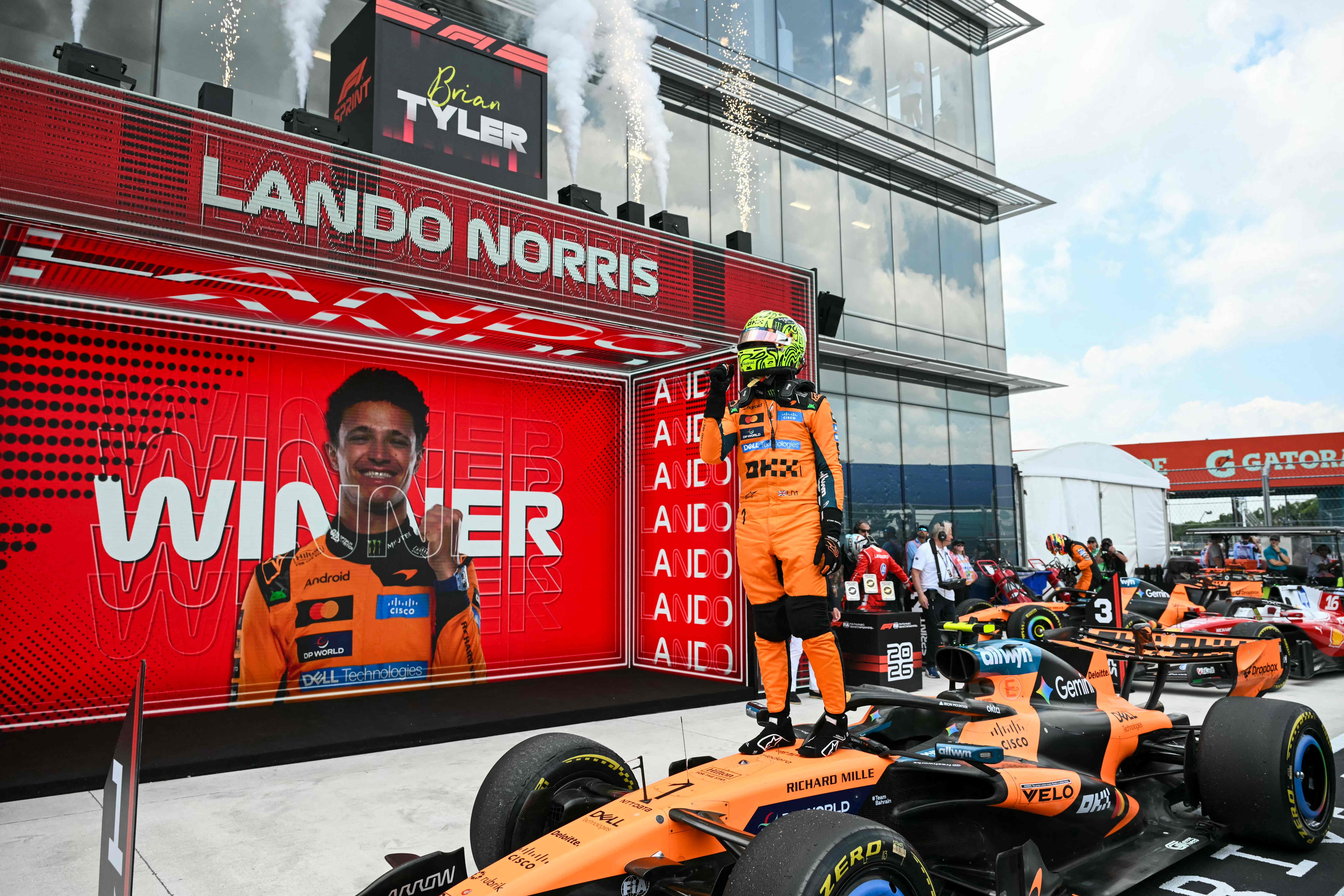 F-1: Norris domina sprint do GP de Miami com dobradinha da McLaren; Bortoleto chega em 11º