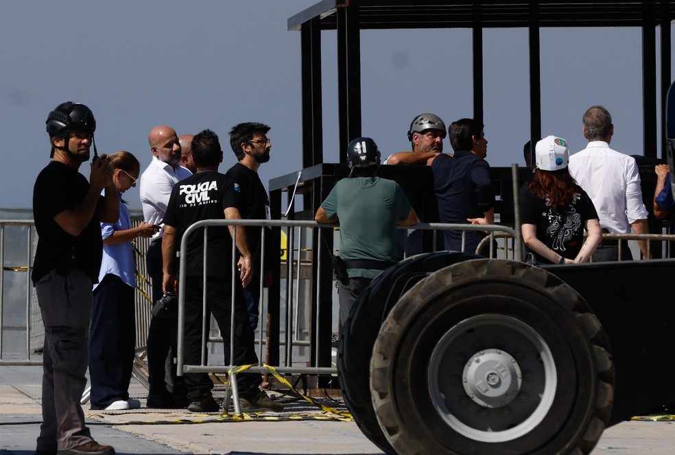 Investigadores querem descobrir eventuais responsabilidades pelo acidente e averiguar se houve algum erro de seguran&ccedil;a &mdash; Foto: Marcia Foletto