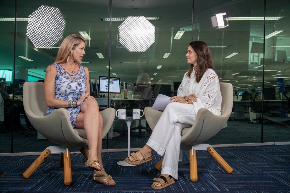 Luana Piovani com Maria Fortuna durante a gravação do videocast "Conversa vai, conversa vem" — Foto: Ana Branco