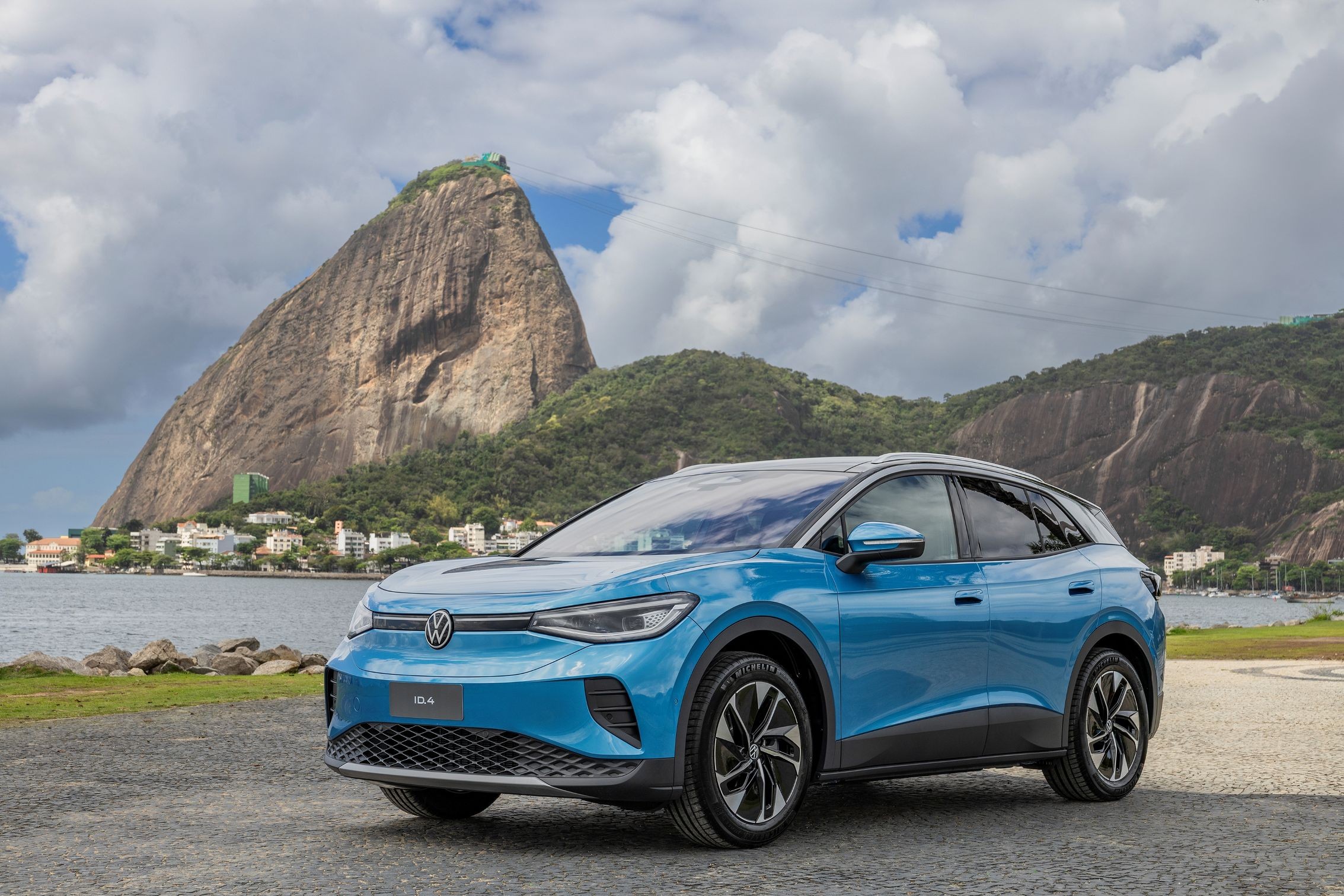 Volkswagen inaugura estratégia de eletrificação no Brasil e vai oferecer o ID.4 a partir de outubro