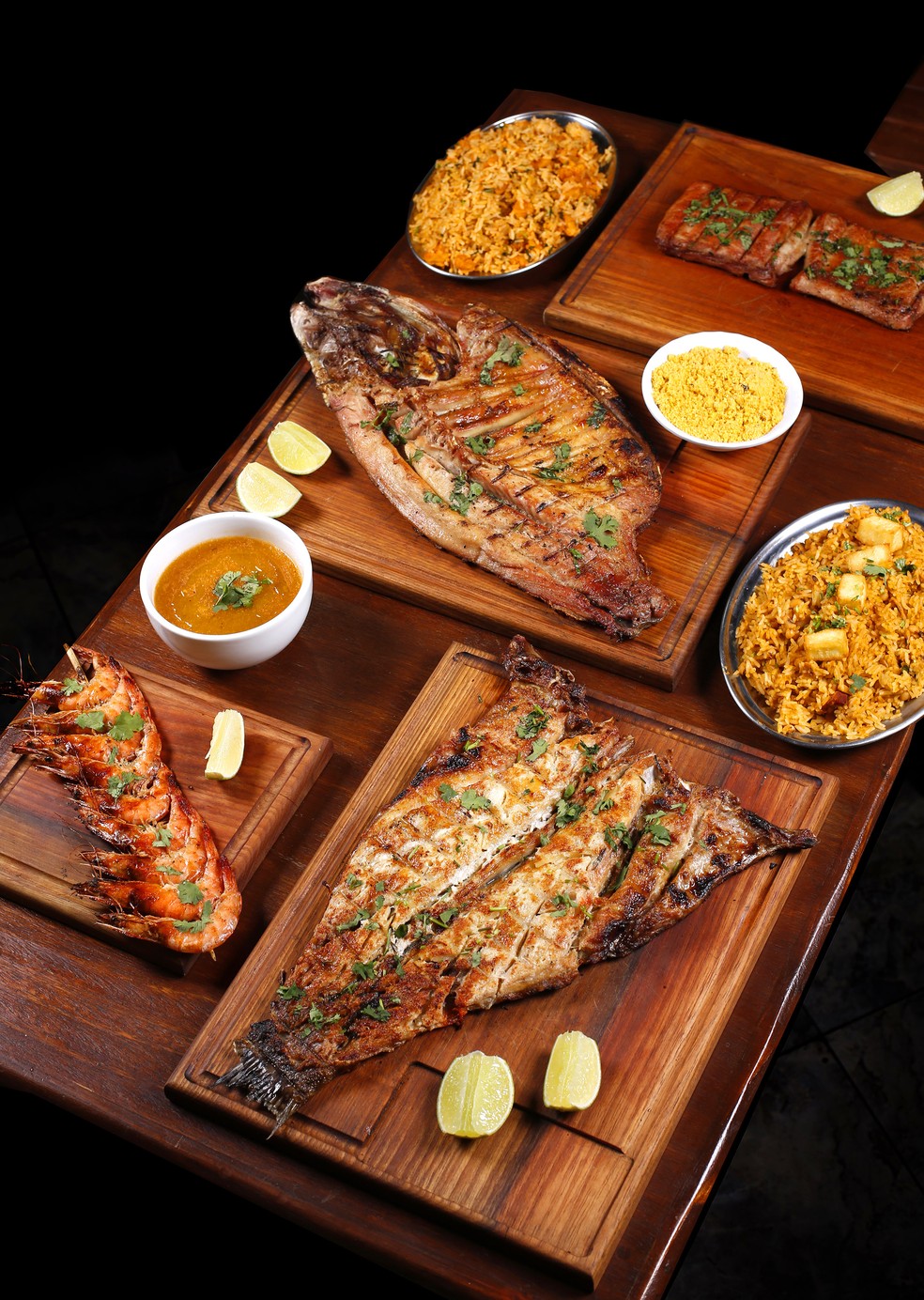 Pescados na Brasa: pratos paraenses — Foto: Divulgação / Foto de Fabio Rossi