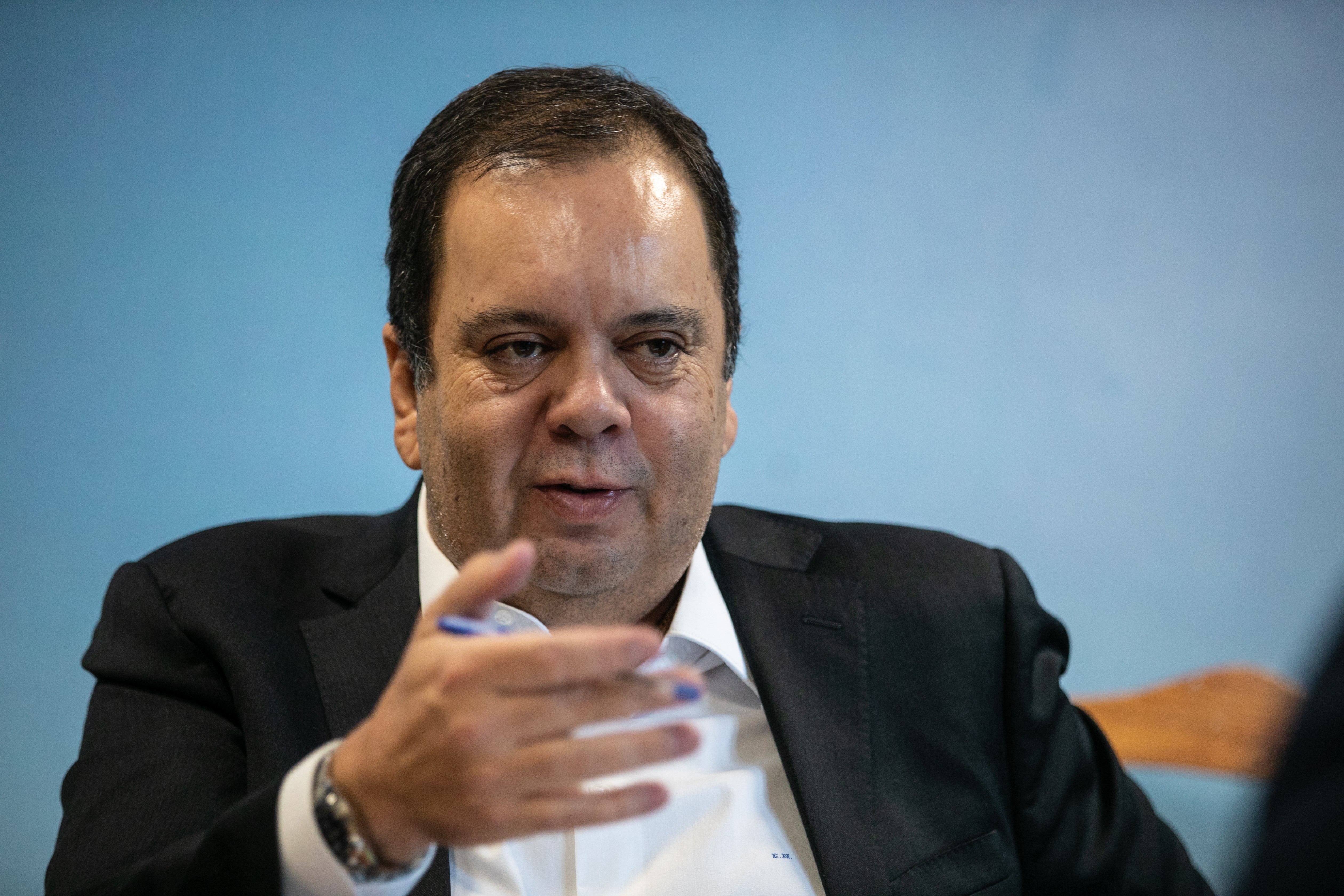 Elmar Nascimento se declara preto em candidatura após registros como branco e pardo - QTU Questões do Universo