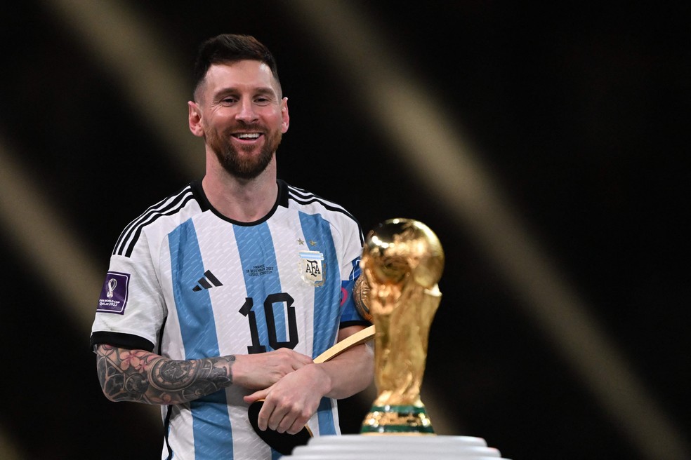 Messi foi eleito o melhor jogador da Copa do Mundo de 2022 — Foto: Kirill KUDRYAVTSEV / AFP