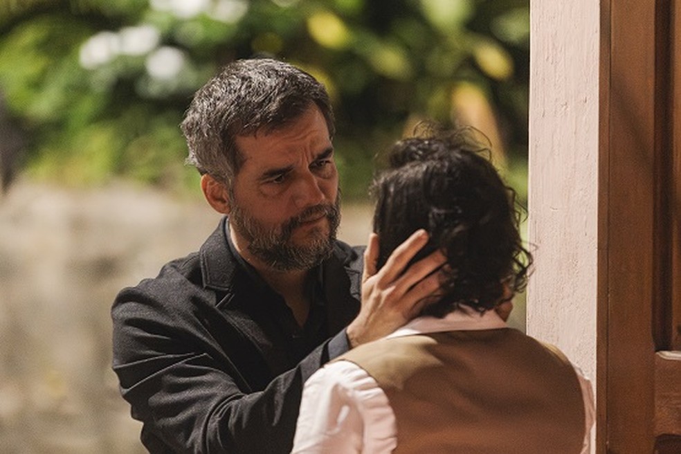 Wagner Moura em cena de'Um Julgamento – depois do Inimigo do Povo" — Foto: Divulgação/Caio Lírio