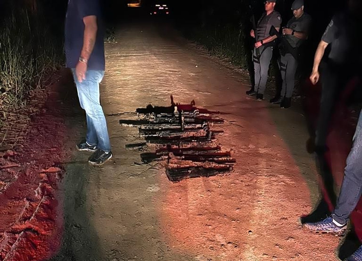 Pelo menos 20 militares ser&atilde;o responsabilizados por furto de armas, afirma  Ex&eacute;rcito