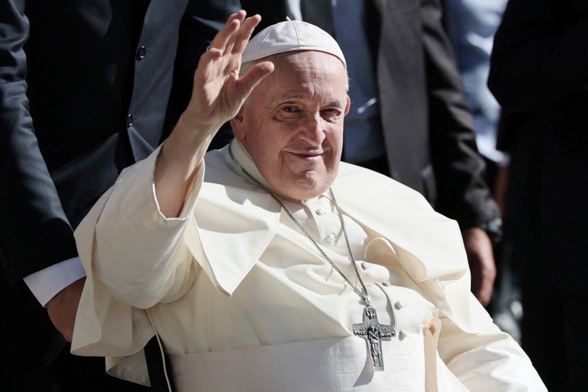 De Papa do 'fim do mundo' a apelo por paz: compare primeiro e último discurso de Francisco