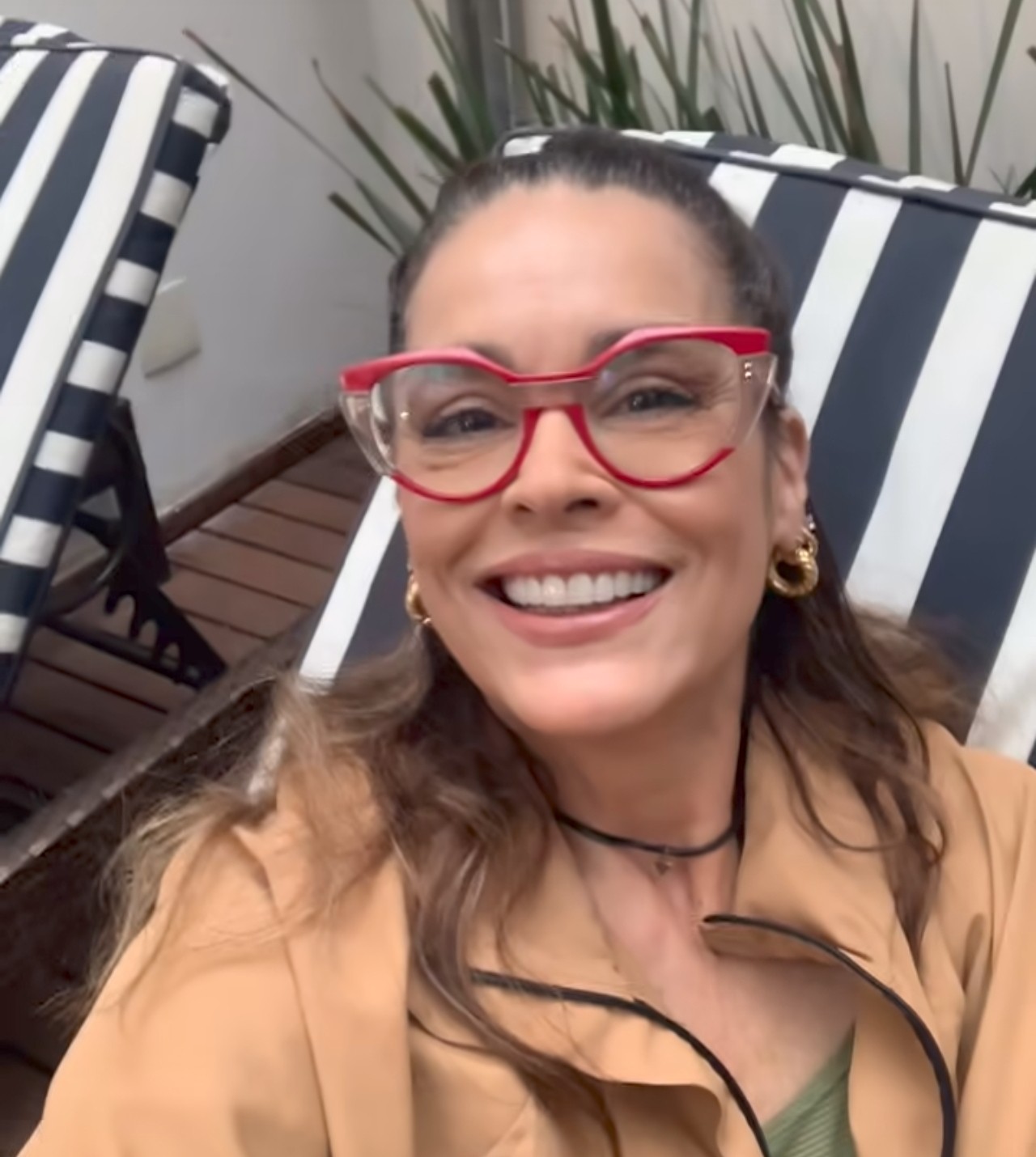 Suzy Rêgo revela segredos sobre espetáculo e vida familiar