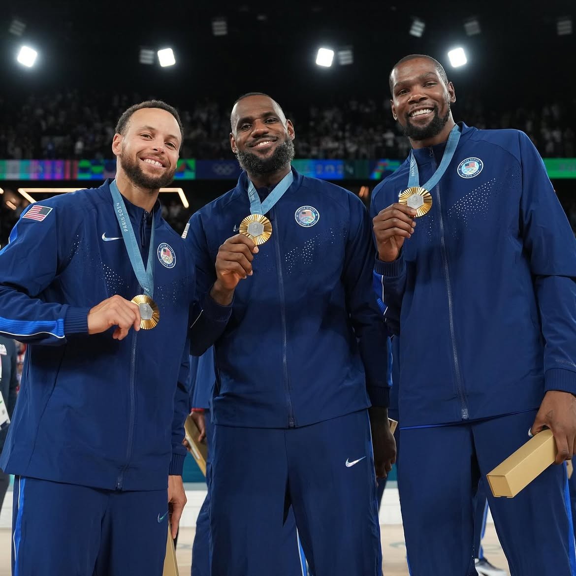 Curry abre as portas para LeBron James nos Warriors