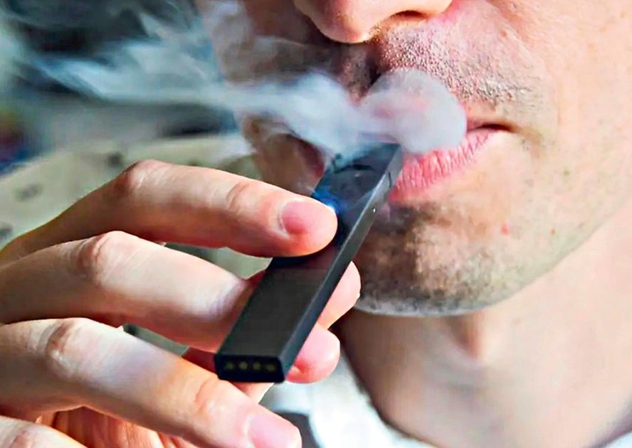 Vapes: quase um milho de pessoas usam cigarros eletrnicos e sachs de  nicotina no Rio, segundo pesquisa da USP