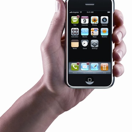 Primeiro iPhone, lançado em 2007 — Foto: AFP