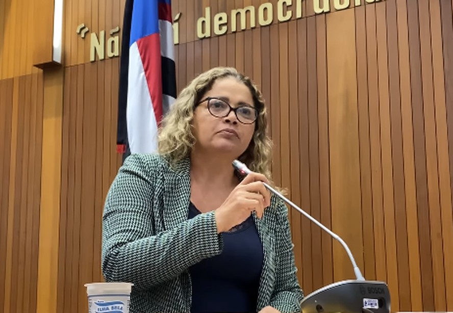 Saiba quem é a deputada do Maranhão que sugeriu sessão do Dia da Família só  com homens: 'Mulher deve submissão'; vídeo