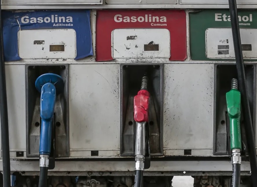 Gasolina vai subir com mudança do ICMS
