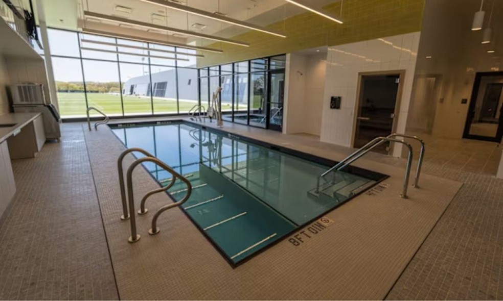 Piscina do Vista Centro de Treinamento do Red Bull New York — Foto: Divulgação