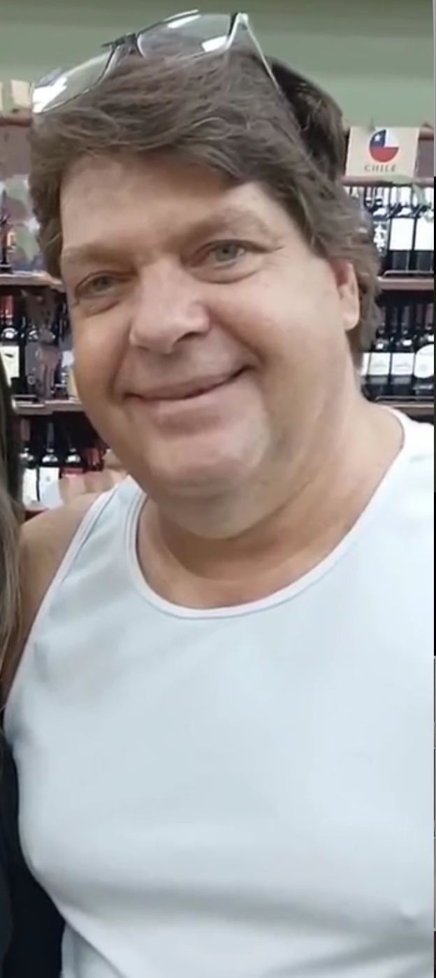 Roberto Bataglin hoje tem 61 anos e seu último trabalho na TV foi em "Apocalipse", da Record — Foto: Reprodução/Instagram