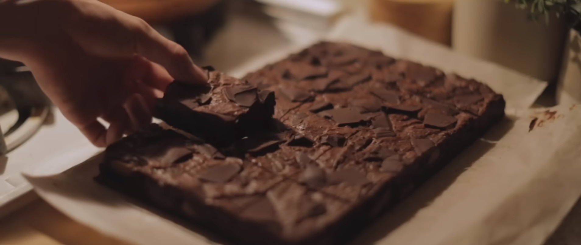 Quer comer brownie no fim de semana ? Comece hoje a receita que demora 100 horas para ficar pronta ; confira