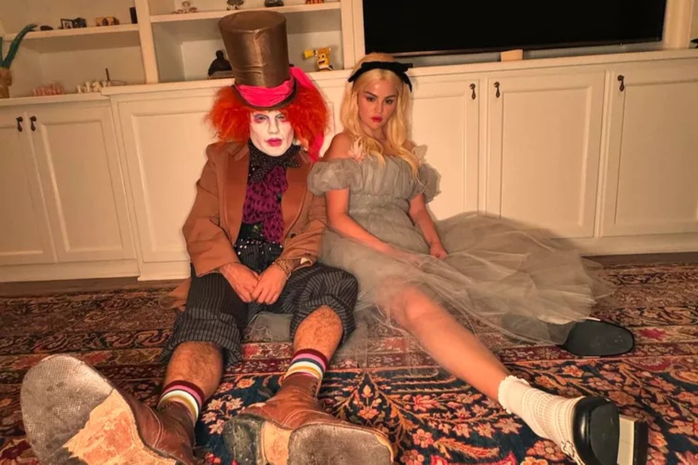 Benny Blanco (L) e Selena Gomez — Foto: Reprodução/Instagram