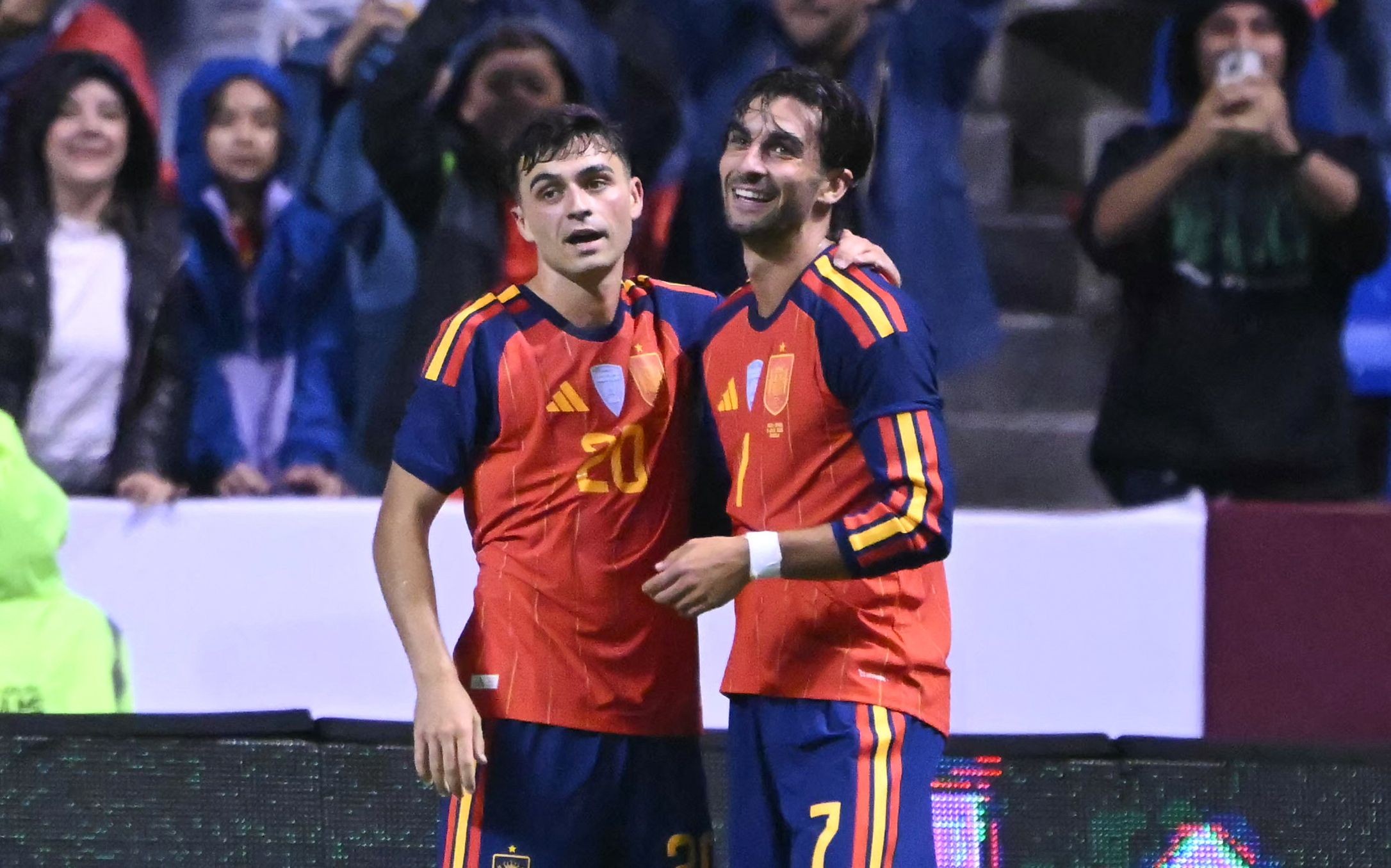 Espanha Conquista Copa do Mundo com Jogo Coletivo Impecável