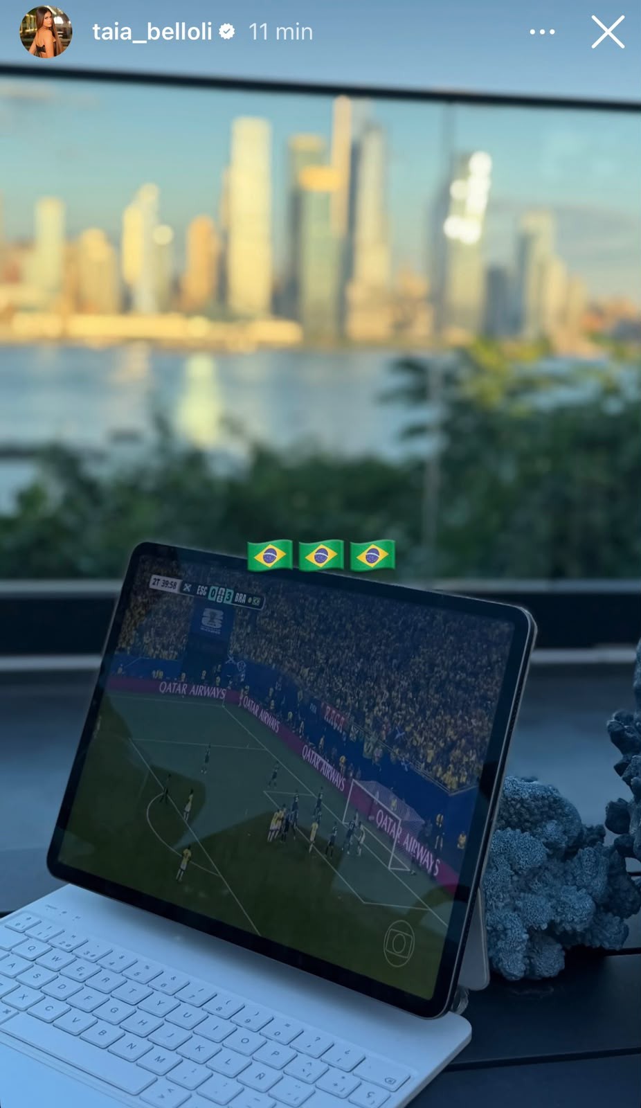 Após desmentir crise financeira e com Raphinha contundido, Natalia Belloli não vai a estádio para jogo do Brasil